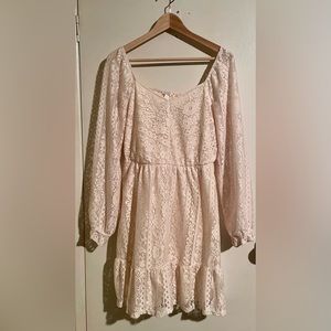 Womens LC Lauren Conrad Long Sleeve Mini Laced Dress Medium size